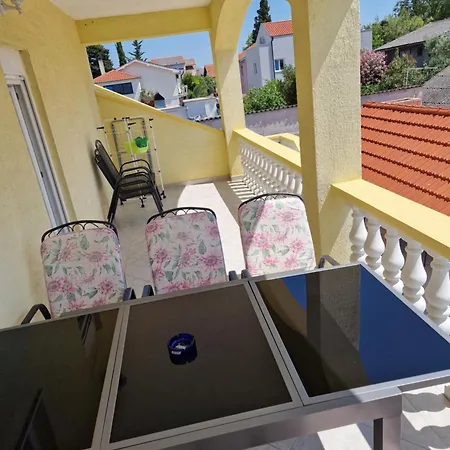 Apartment Renata