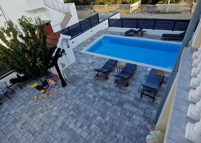 Renata Appartement *