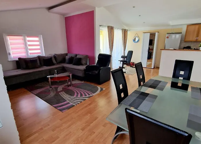 Renata * Privlaka (Zadar)